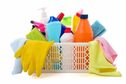 Carpet cleaning safety assessment with equipment and protective measures