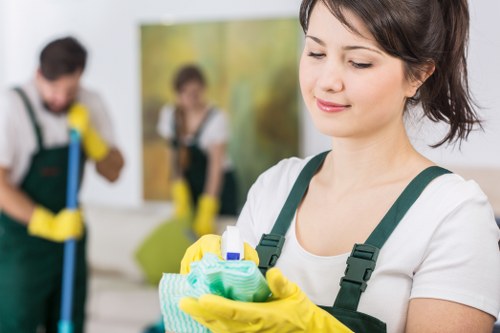 Residential and commercial deep cleaning coverage across SW16